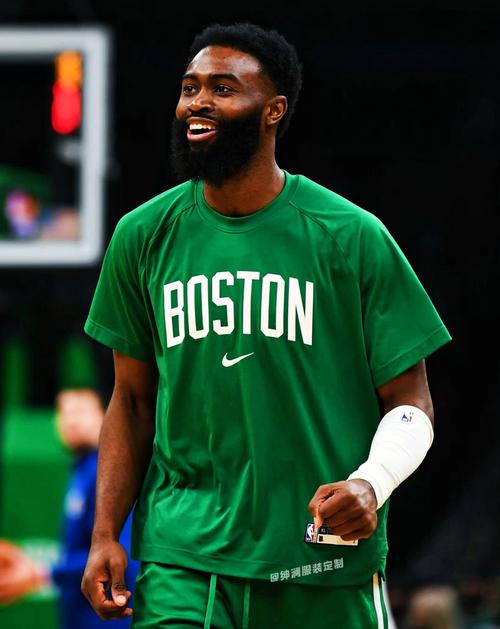 迈阿密国际官方：韦甘特、皮科、赛勒以及亚伯勒四名球员离队（迈阿密国际官宣：韦甘特、皮科、赛勒和亚伯勒四人离队）