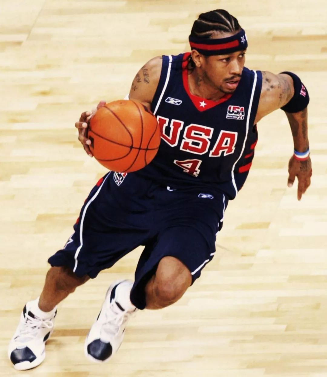 孔帕尼：穆西亚拉接近复出了，希望雅克松在非洲杯上走得很远（孔帕尼：穆西亚拉复出在即，盼雅克松在非洲杯走得更远）