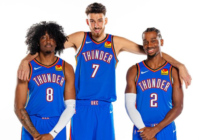 埃及主帅：萨拉赫是一名顶级球员，他将与埃及国家队创造历史（埃及主帅盛赞萨拉赫：顶级球星，将携手国家队书写历史）