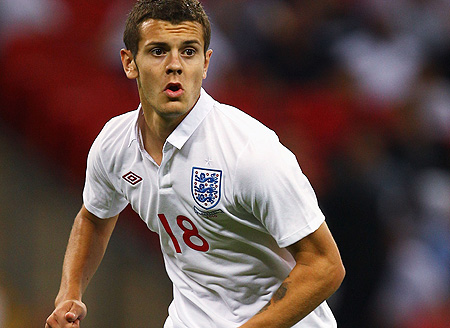 2025年铜梁龙主场场均观众超1.5万人，间接拉动消费约11亿元（2025年铜梁龙主场场均上座超1.5万，间接带动消费约11亿元）