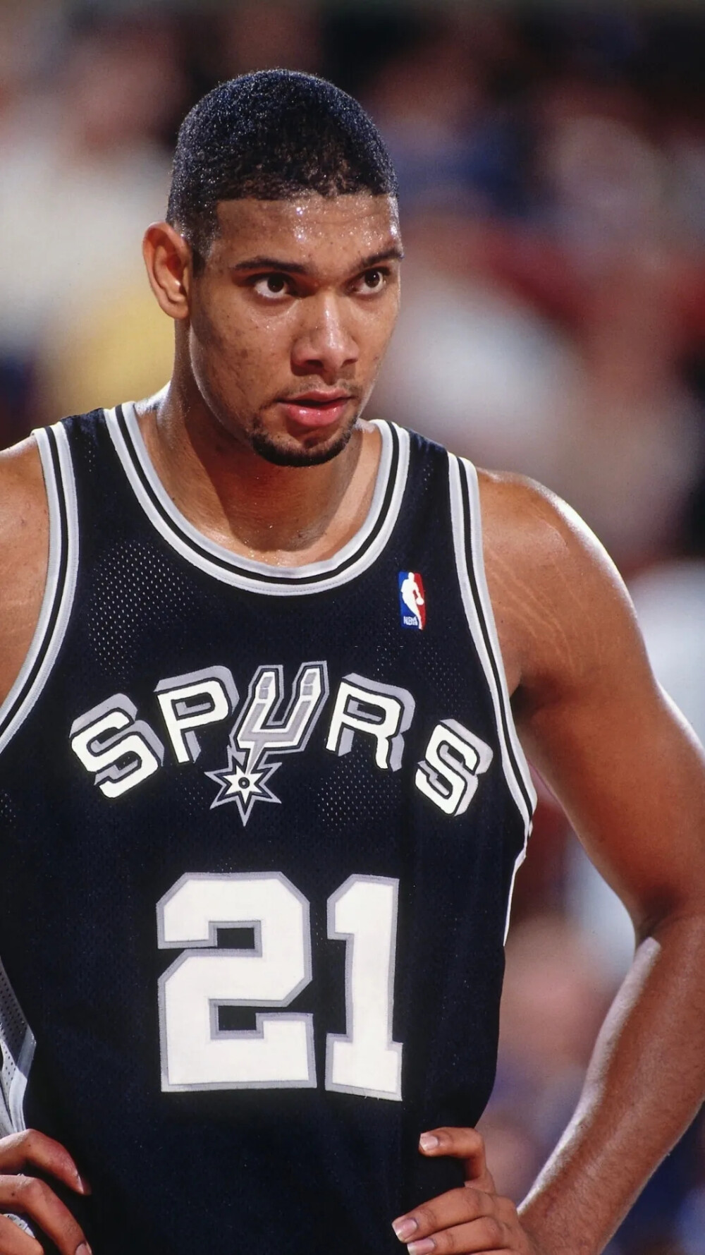 法媒预测摩纳哥vs大巴黎首发：登贝莱PK巴洛贡，波巴替补（法媒预测摩纳哥战大巴黎首发：登贝莱对决巴洛贡，波巴替补待命）