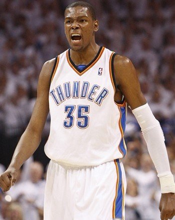 德转预热国米前锋博尼身价上涨：最低2500万欧，最高4000万欧（德转网看好国米前锋博尼：身价上调至2500万-4000万欧区间）